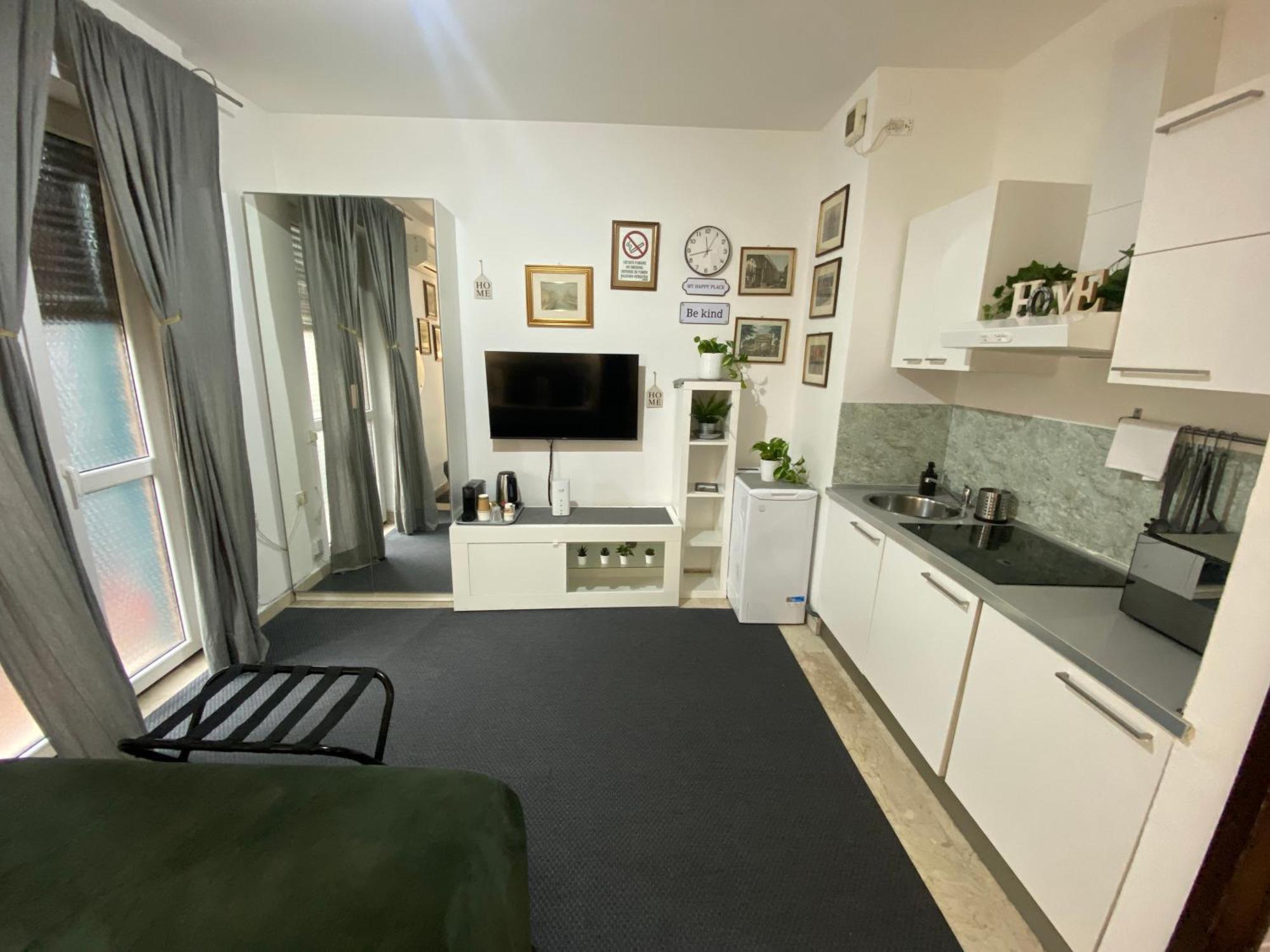 Short Rent Milan Porta Vittoria, Milan